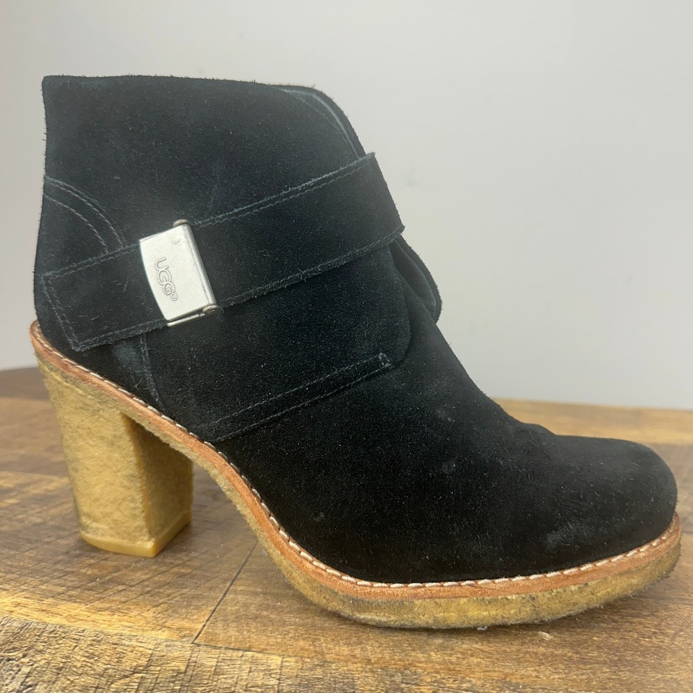 UGG‎ Briennne 3212 Black Suede Sheepskin Lined Block Heel Ankle Boots Womens 8.5